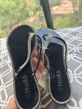 Mudd Black Rhinestone T-Strap Sandals